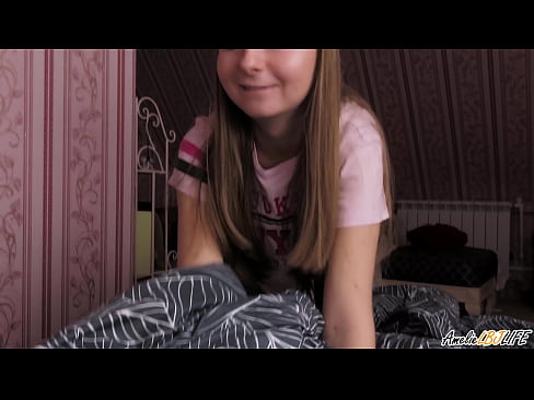 ❤️ Blondinė giliai čiulpia savo BFF ir gauna spermos į burną Seks video prie lt.vanalize.ru ️❤